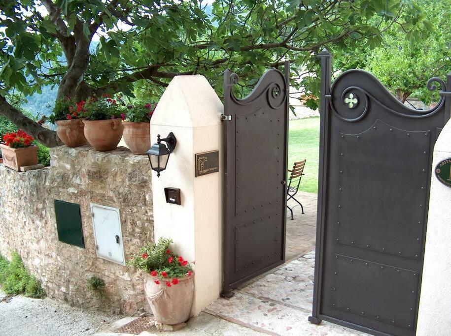 All Stone Horse Stable Converted To Elegant Apartment - Baltimora Spoleto Eksteriør billede