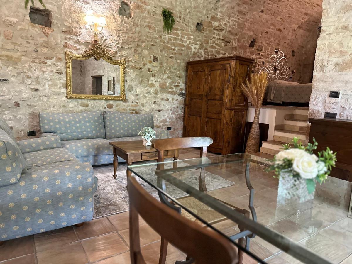 All Stone Horse Stable Converted To Elegant Apartment - Baltimora Spoleto Eksteriør billede